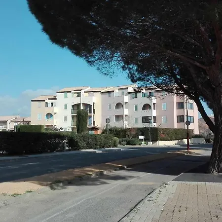 Terrasses De La Mediterranee Apartment *